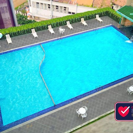 Tunjungan Hotel Surabaya Ngoại thất bức ảnh
