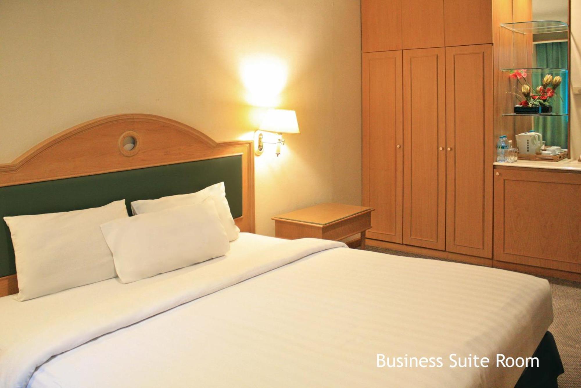 Tunjungan Hotel Surabaya Phòng bức ảnh