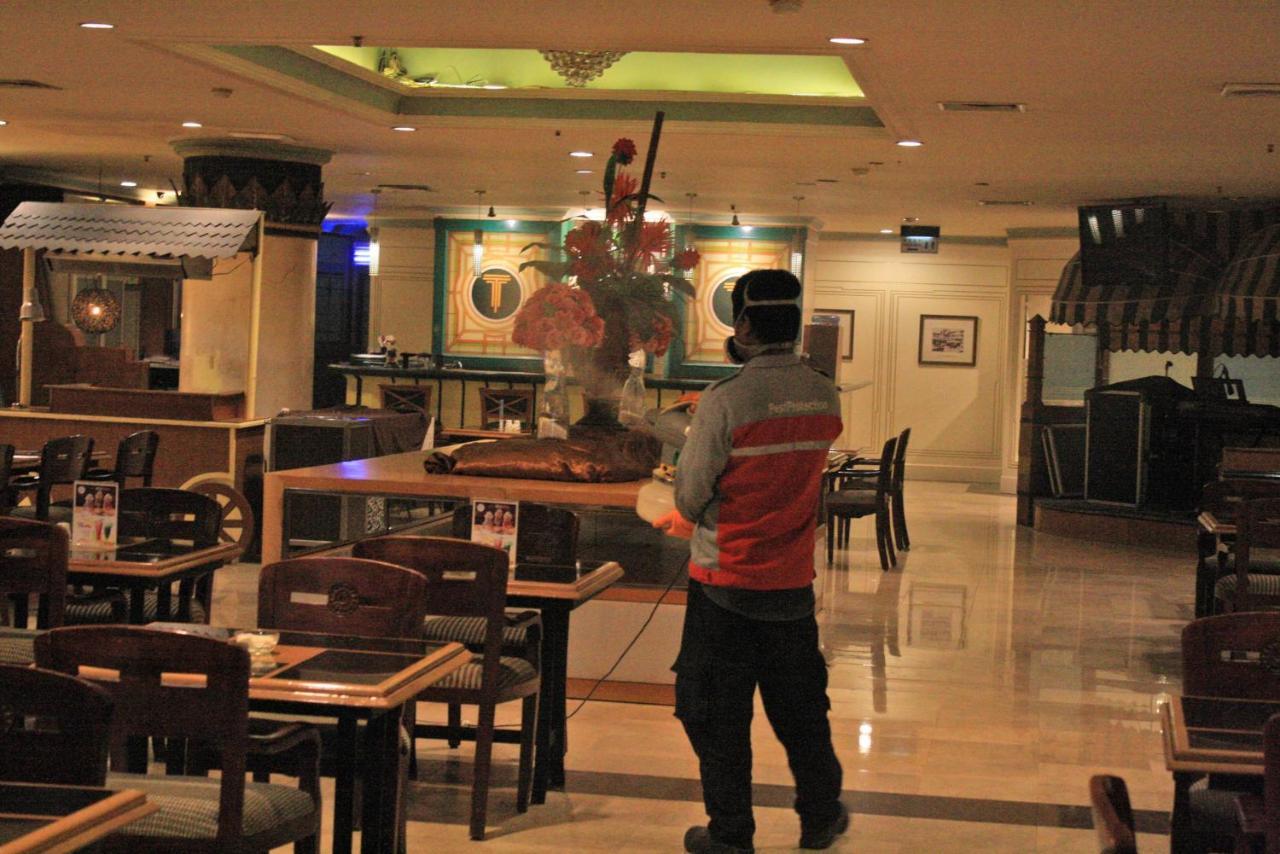 Tunjungan Hotel Surabaya Ngoại thất bức ảnh